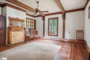 419 Academy St, Laurens, SC 29360 - Photo 10
