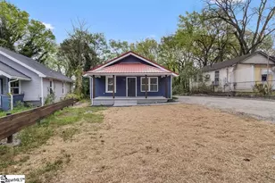 208 Crestone Dr, Greenville, SC 29611 - Photo 2