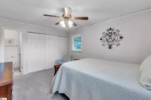 200 Rampey St, Easley, SC 29640 - Photo 20