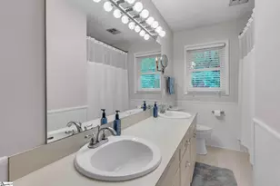 200 Rampey St, Easley, SC 29640 - Photo 16