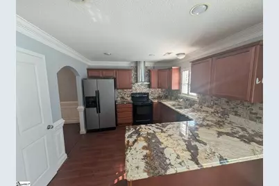 9 Summerdale Drive, Taylors, SC 29687 - Photo 4