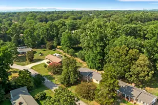 8 Dickens Ln, Taylors, SC 29687 - Photo 38