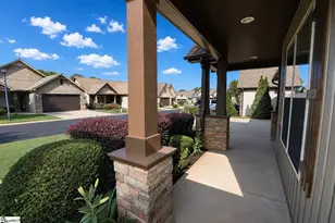 26 Dolerite Dr, Taylors, SC 29687 - Photo 2