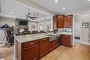 107 Folly Bend Dr, Greenwood, SC 29649 - Photo 14