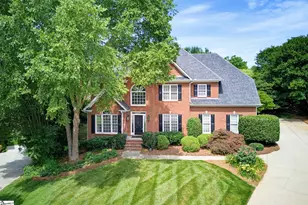 301 Rosebud Ln, Greer, SC 29650 - Photo 1