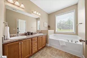 47 Rising Meadow Ln, Taylors, SC 29687 - Photo 18