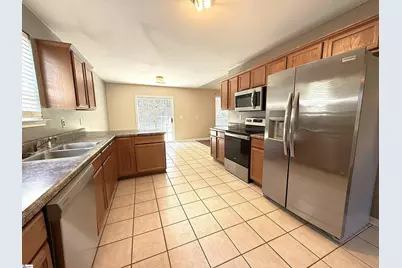 621 Chloe Faith Court, Duncan, SC 29334 - Photo 4