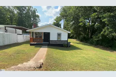 148 Loop Street, Wellford, SC 29385 - Photo 2