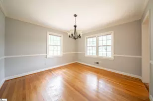 517 Dellwood Dr, Greenville, SC 29609 - Photo 8