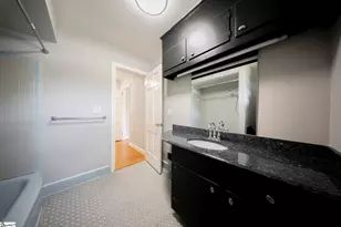 517 Dellwood Dr, Greenville, SC 29609 - Photo 20