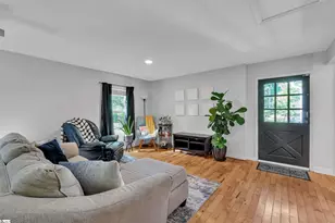 919 Berkeley Dr, Clemson, SC 29631 - Photo 2