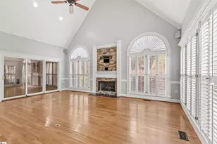 724 W Tara Ln, Duncan, SC 29334 - Photo 14