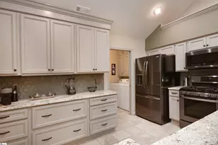 1703 Heritage Club Dr, Greenville, SC 29615 - Photo 12