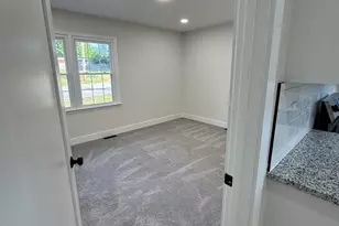 401 Thompson St, Gaffney, SC 29340 - Photo 20