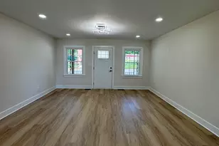 401 Thompson St, Gaffney, SC 29340 - Photo 6