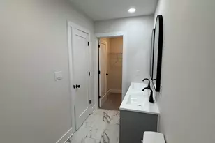 401 Thompson St, Gaffney, SC 29340 - Photo 24