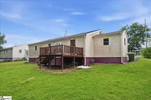 420 Pineneedle Rd, Union, SC 29379 - Photo 20