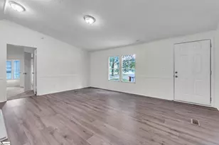 23 Blassingame Rd, Greenville, SC 29605 - Photo 10