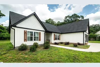 148 Hurst Avenue, Anderson, SC 29625 - Photo 2