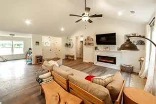 148 Hurst Ave, Anderson, SC 29625 - Photo 8