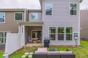 114 Cross Arbor Dr, Simpsonville, SC 29681 - Photo 2
