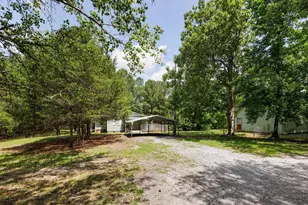 329 Berry Rd, Pelzer, SC 29669 - Photo 2