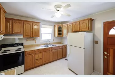 329 Berry Road, Pelzer, SC 29669 - Photo 14