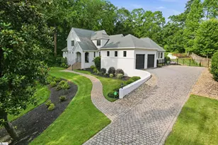 21 Parkside Dr, Greenville, SC 29609 - Photo 2