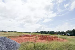 267 Henderson Rd, Gray Court, SC 29645 - Photo 4