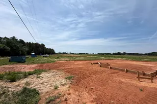 267 Henderson Rd, Gray Court, SC 29645 - Photo 2