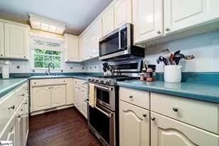 84 Benson Rd, Travelers Rest, SC 29690 - Photo 10