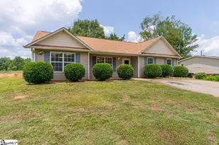 366 Edwards Rd, Lyman, SC 29365 - Photo 2