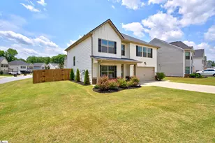 134 Echline St, Fountain Inn, SC 29644 - Photo 2