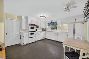 769 Cool Creek Dr, Greer, SC 29651 - Photo 14