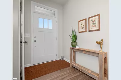 127 Wethington Way, Travelers Rest, SC 29690 - Photo 2