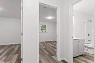 210 Pinonwood Dr, Simpsonville, SC 29680 - Photo 18