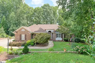 335 Hillcove Point, Wellford, SC 29385 - Photo 1