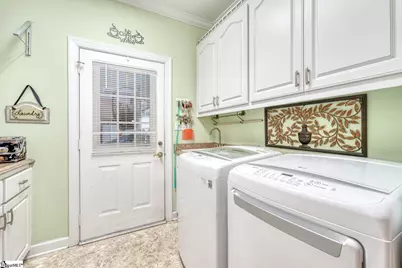 335 Hillcove Point, Wellford, SC 29385 - Photo 12