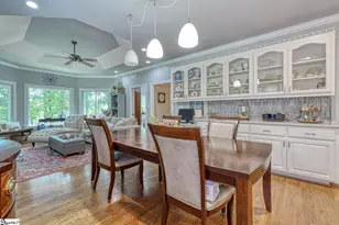 335 Hillcove Point, Wellford, SC 29385 - Photo 8