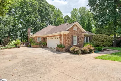 335 Hillcove Point, Wellford, SC 29385 - Photo 36