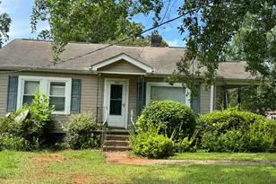302 W Rd, Greenville, SC 29690 - Photo 1