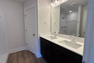 40 Shoemaker Rd, Greenville, SC 29617 - Photo 6