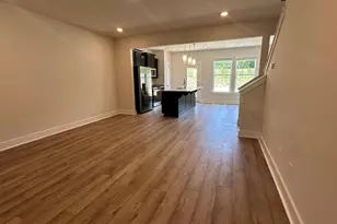 40 Shoemaker Rd, Greenville, SC 29617 - Photo 4