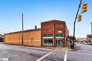 226 E Main St, Union, SC 29379 - Photo 2