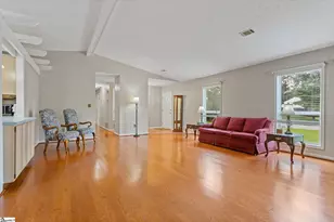 206 Aberdeen Ln, Spartanburg, SC 29307 - Photo 6