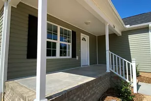 124 Laura Jane Ln, Gray Court, SC 29645 - Photo 2