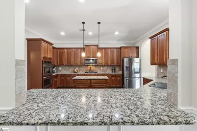 425 Castleford Place, Simpsonville, SC 29681 - Photo 8