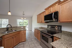 521 Carey Dr, Greer, SC 29651 - Photo 14