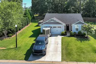 201 Burr Oak Ln, Piedmont, SC 29673 - Photo 2