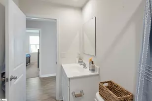 201 Burr Oak Ln, Piedmont, SC 29673 - Photo 6